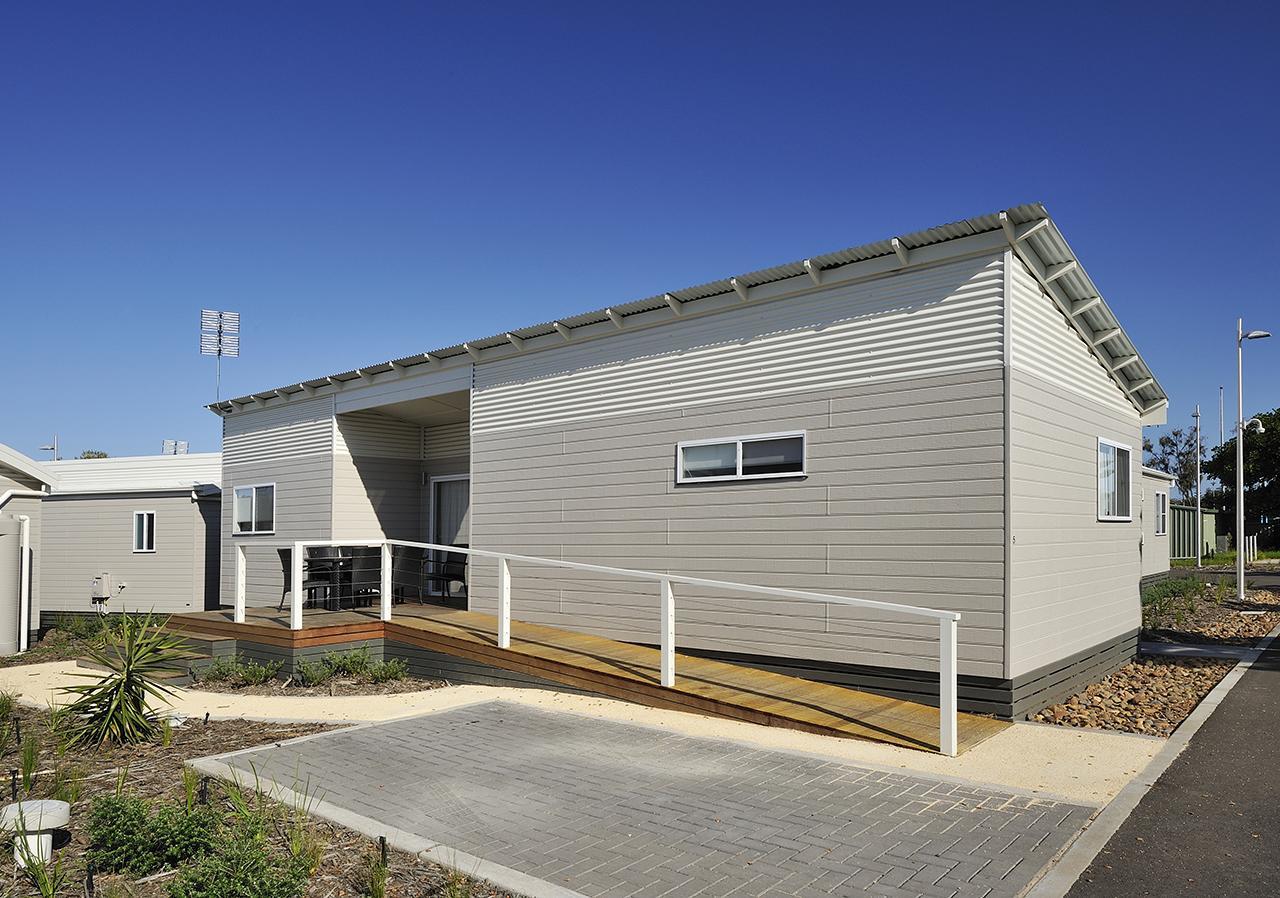 NRMA Stockton Beach Holiday Park Hotell Exteriör bild